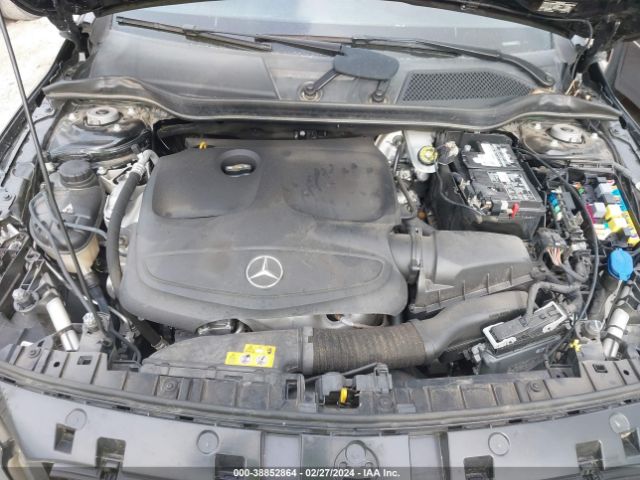WDCTG4EB5KJ587619 Mercedes-Benz GLA 250