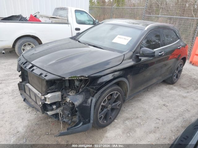 WDCTG4EB5KJ587619 Mercedes-Benz GLA 250