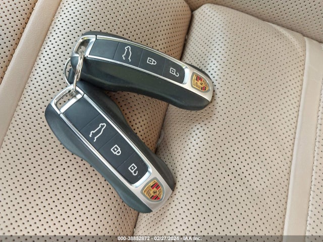 2021 PORSCHE CAYENNE WP1AB2AY3MDA28807 Photo 10