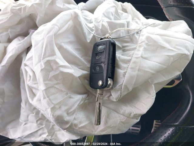 3VW4T7AJ5EM231597 Volkswagen JETTA GLI