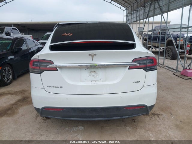 5YJXCBE22JF103340 Tesla Model X 100d/75d/p100d