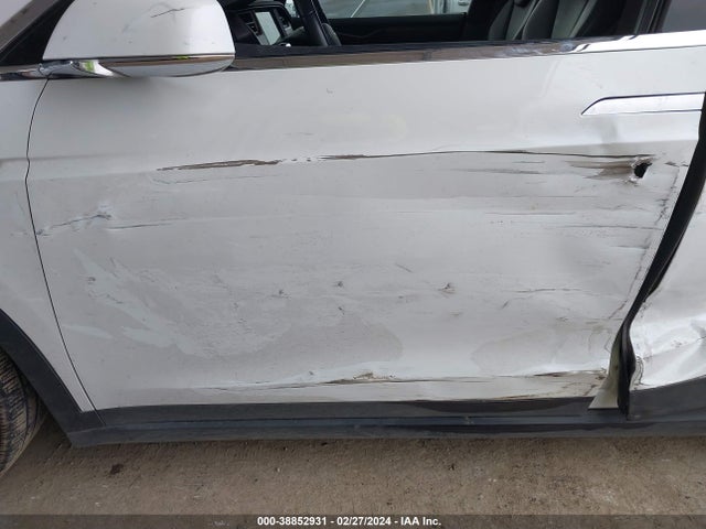 5YJXCBE22JF103340 Tesla Model X 100d/75d/p100d