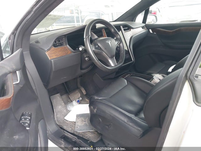 5YJXCBE22JF103340 Tesla Model X 100d/75d/p100d