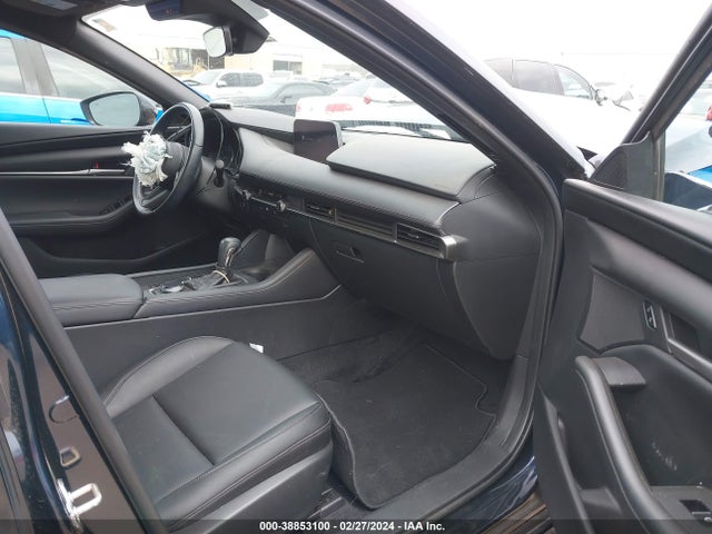 JM1BPAKL4N1521449 Mazda Mazda3 Select