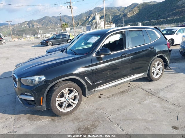 BMW X3 Xdrive30i 2018 5UXTR9C5XJLC75102 Image 2