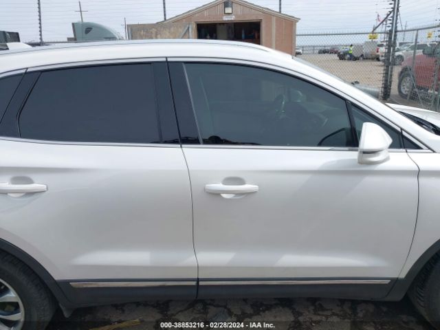 5LMCJ2C92HUL52557 Lincoln MKC SELECT