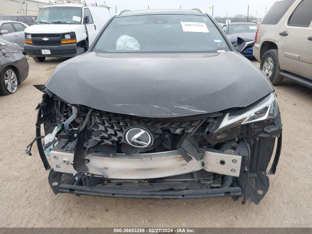Lexus UX 200 2022 JTHP3JBH9N2046533 Image 12