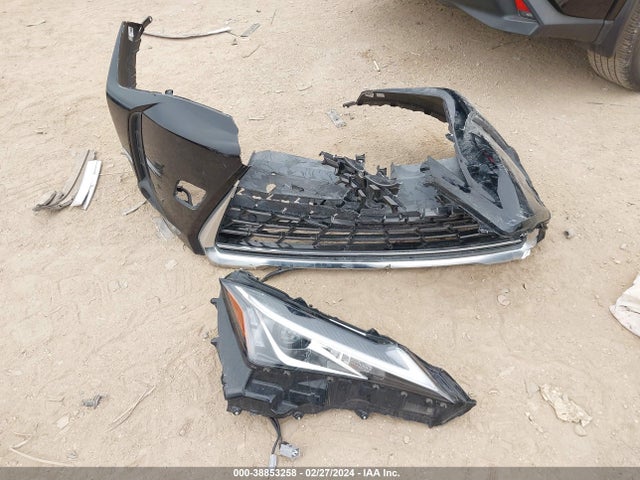 Lexus UX 200 2022 JTHP3JBH9N2046533 Image 11