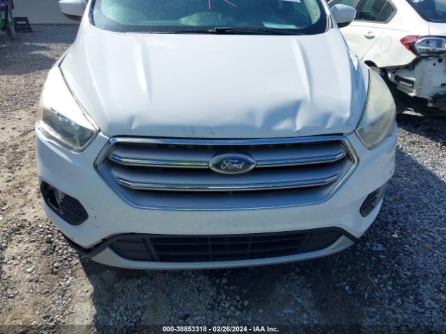 1FMCU0GD0HUE85508 Ford ESCAPE SE