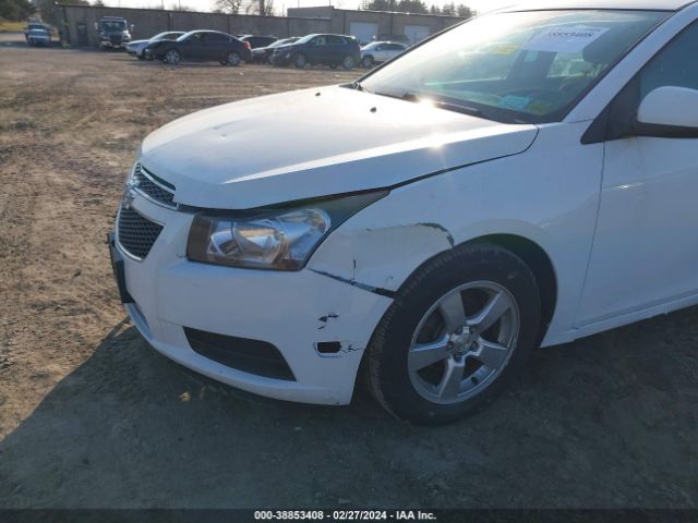 2014 CHEVROLET CRUZE 1G1PC5SB1E7387375 Photo 5
