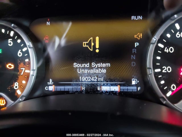 Jeep Renegade Limited 2015 ZACCJADT3FPC39209 Image 15