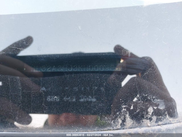 ML32A3HJ3KH000988 Mitsubishi MIRAGE ES