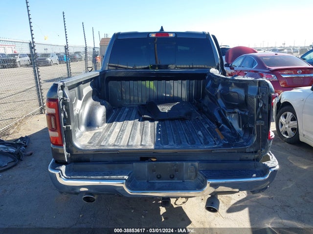 RAM 1500 Laramie  4x4 5'7 Box 2022 1C6SRFJT7NN204743 Image 16