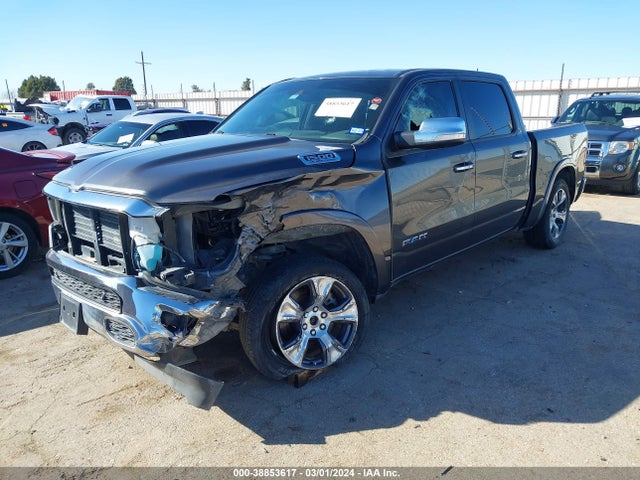 RAM 1500 Laramie  4x4 5'7 Box 2022 1C6SRFJT7NN204743 Image 2