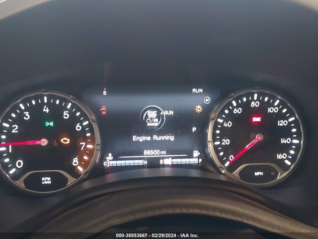 2018 Jeep Renegade Latitude 4x4 მანქანა იყიდება აუქციონზე, vin: ZACCJBBB0JPH13030, აუქციონის ნომერი: 38853667