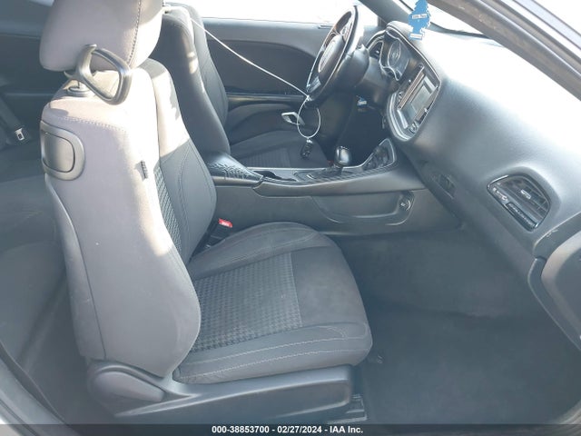 Dodge Challenger Sxt 2015 2C3CDZAG3FH723917 Image 5