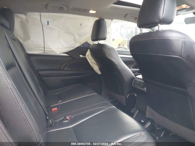 Toyota Highlander Xle 2019 5TDKZRFHXKS305909 Image 8