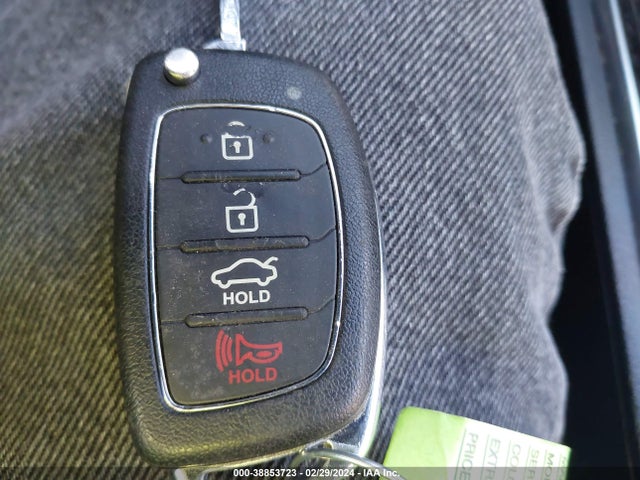 Hyundai SONATA SE 2016 5NPE24AF3GH301742 Image 11
