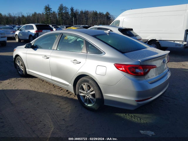 Hyundai SONATA SE 2016 5NPE24AF3GH301742 Image 3