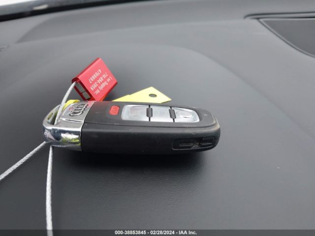 2013 AUDI Q5 HYBRID WA1C8AFP2DA038890 Photo 10