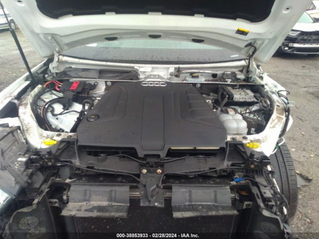 WA1LHAF71KD027584 Audi Q7 45 Premium