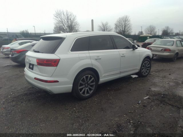 WA1LHAF71KD027584 Audi Q7 45 Premium
