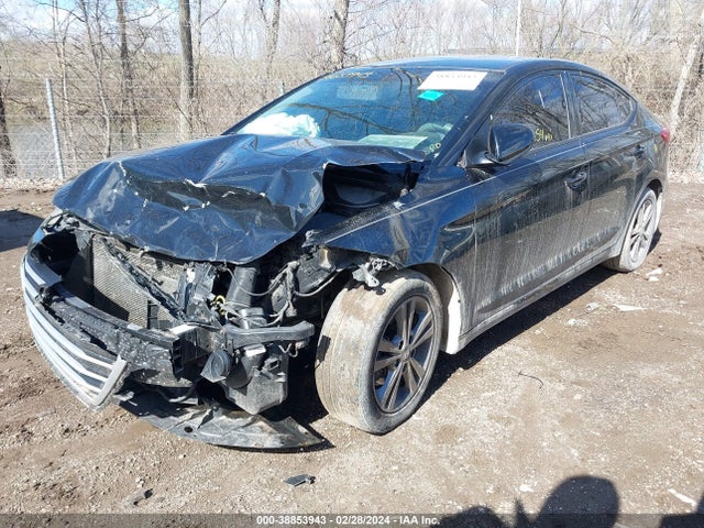 5NPD84LF3JH311136 Hyundai ELANTRA SEL