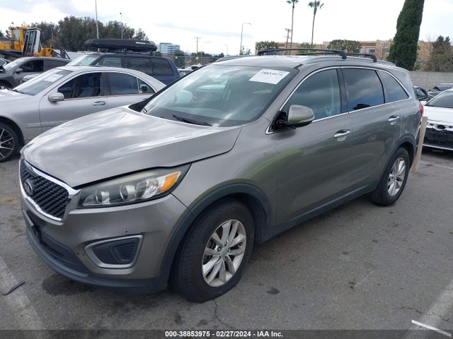 KIA Sorento 3.3l Lx 2016 5XYPG4A54GG070634 Image 2