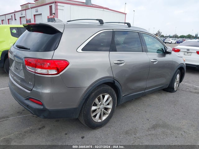 KIA Sorento 3.3l Lx 2016 5XYPG4A54GG070634 Image 4
