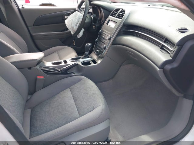 Chevrolet MALIBU LS 2015 1G11B5SL0FF194465 Image 5