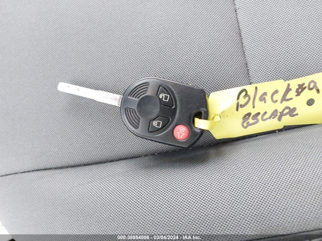 Ford ESCAPE SE 2016 1FMCU9GX8GUB49831 Image 11