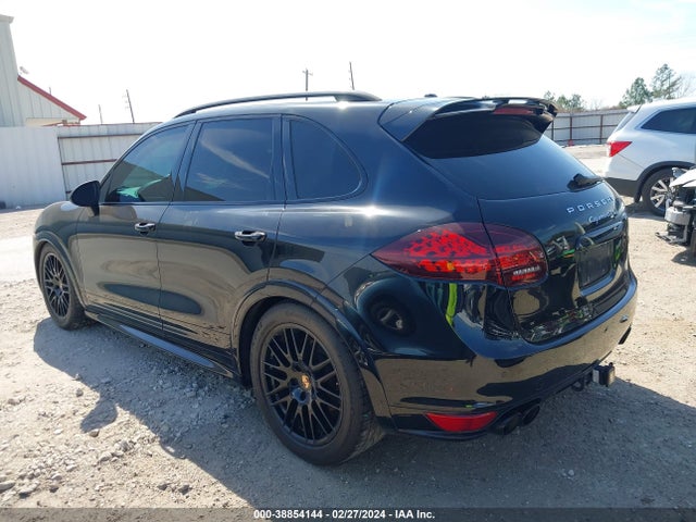 2014 PORSCHE CAYENNE WP1AD2A25ELA75415 Photo 2