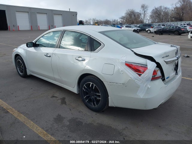 Nissan Altima 2.5 S 2014 1N4AL3AP0EN208100 Image 3