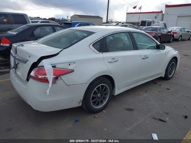 Nissan Altima 2.5 S 2014 1N4AL3AP0EN208100 Image 4