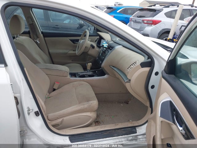 Nissan Altima 2.5 S 2014 1N4AL3AP0EN208100 Image 5