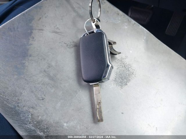 KNDCB3LC0M5465613 KIA NIRO LX