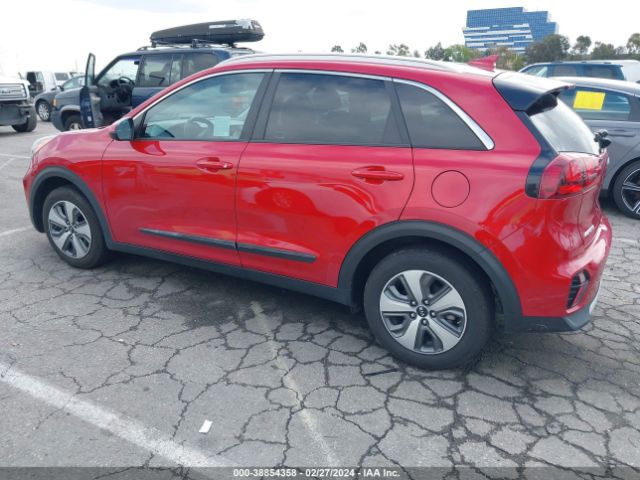 KNDCB3LC0M5465613 KIA NIRO LX