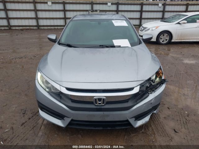 19XFC2F58GE054552 Honda Civic Lx