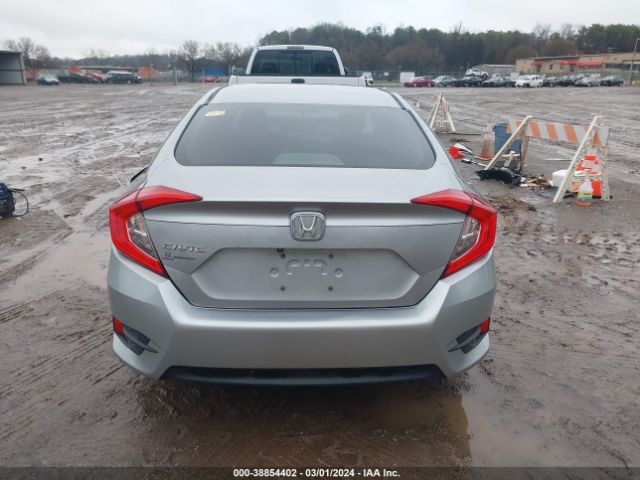 19XFC2F58GE054552 Honda Civic Lx