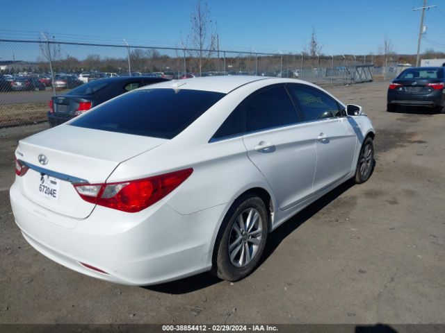 2013 HYUNDAI SONATA 5NPEB4AC5DH564865 Photo 3