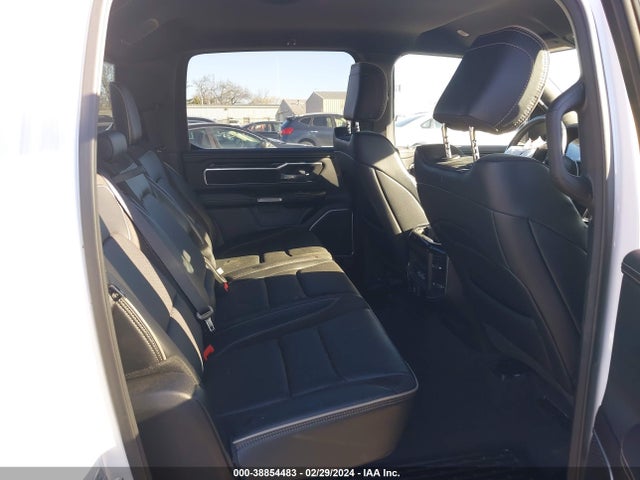 RAM 1500 Laramie  4x4 5'7 Box 2021 1C6SRFJT1MN737458 Image 8