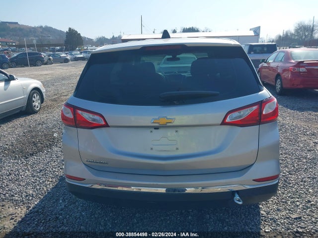 Chevrolet EQUINOX LS 2018 3GNAXHEV0JS555356 Image 16