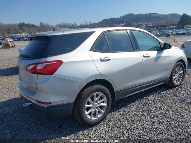 Chevrolet EQUINOX LS 2018 3GNAXHEV0JS555356 Image 4