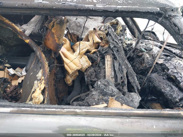 2011 MINI COOPER S WMWSV3C5XBTY12455 Photo 4