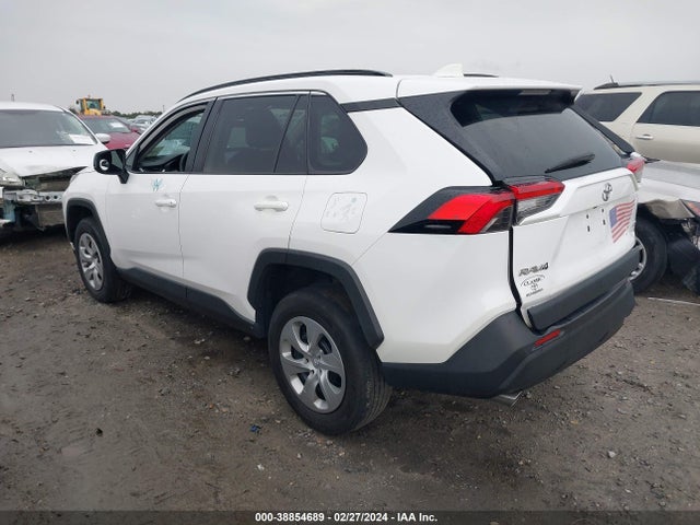 Toyota RAV4 LE 2021 2T3H1RFV1MC131903 Image 3