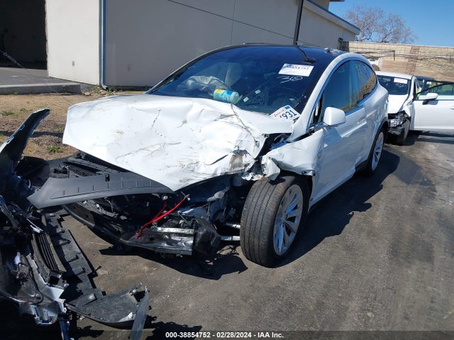 5YJXCAE27JF102839 Tesla Model X 100d/75d/p100d