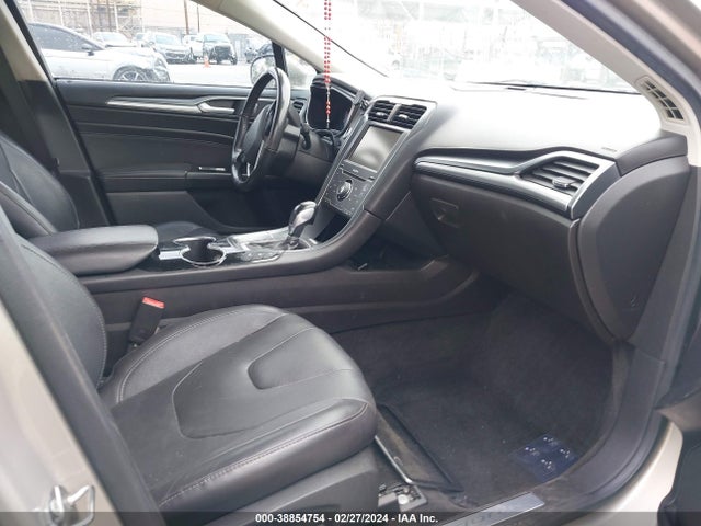 Ford Fusion Energi Titanium 2015 3FA6P0SU9FR280716 Image 5