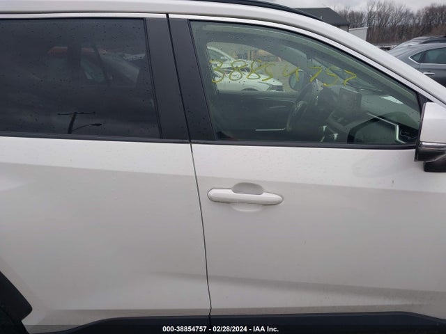 Toyota Rav4 Xle 2020 JTMP1RFV0LD063437 Image 13