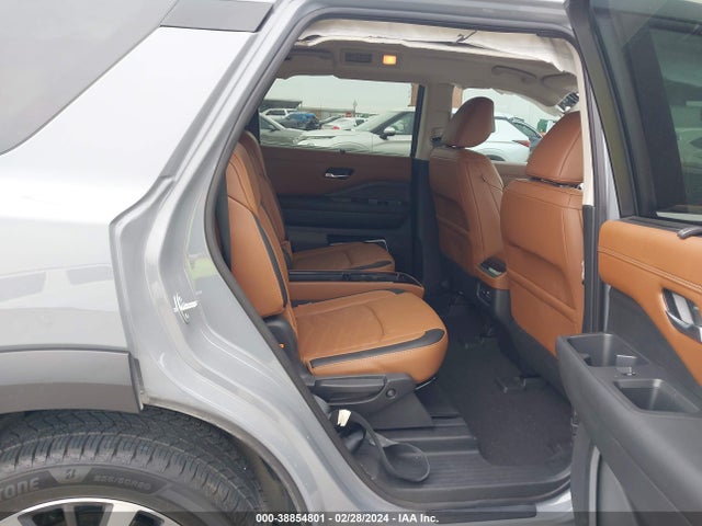 Nissan Pathfinder Platinum 2wd 2022 5N1DR3DH8NC268031 Image 8