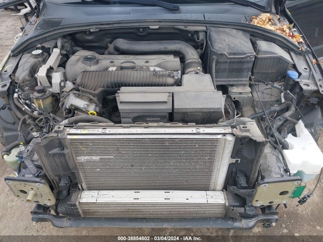 YV4612NK9G1235530 Volvo Xc70 T5 Premier